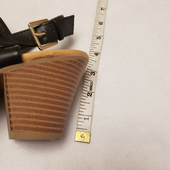 Dr. Scholl's Chunky Heel Sandals - Picture 8 of 11